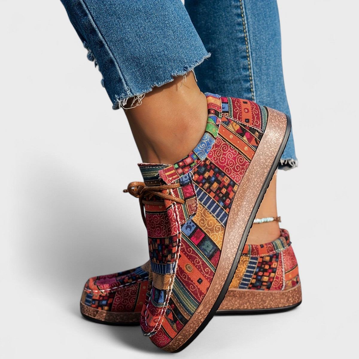 LORRAINE | ULTRA-LIGHT ORTHOPEDIC WALKING SHOES