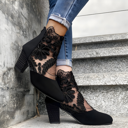 LAYLA | ELEGANT ANKLE STRAP HEELS
