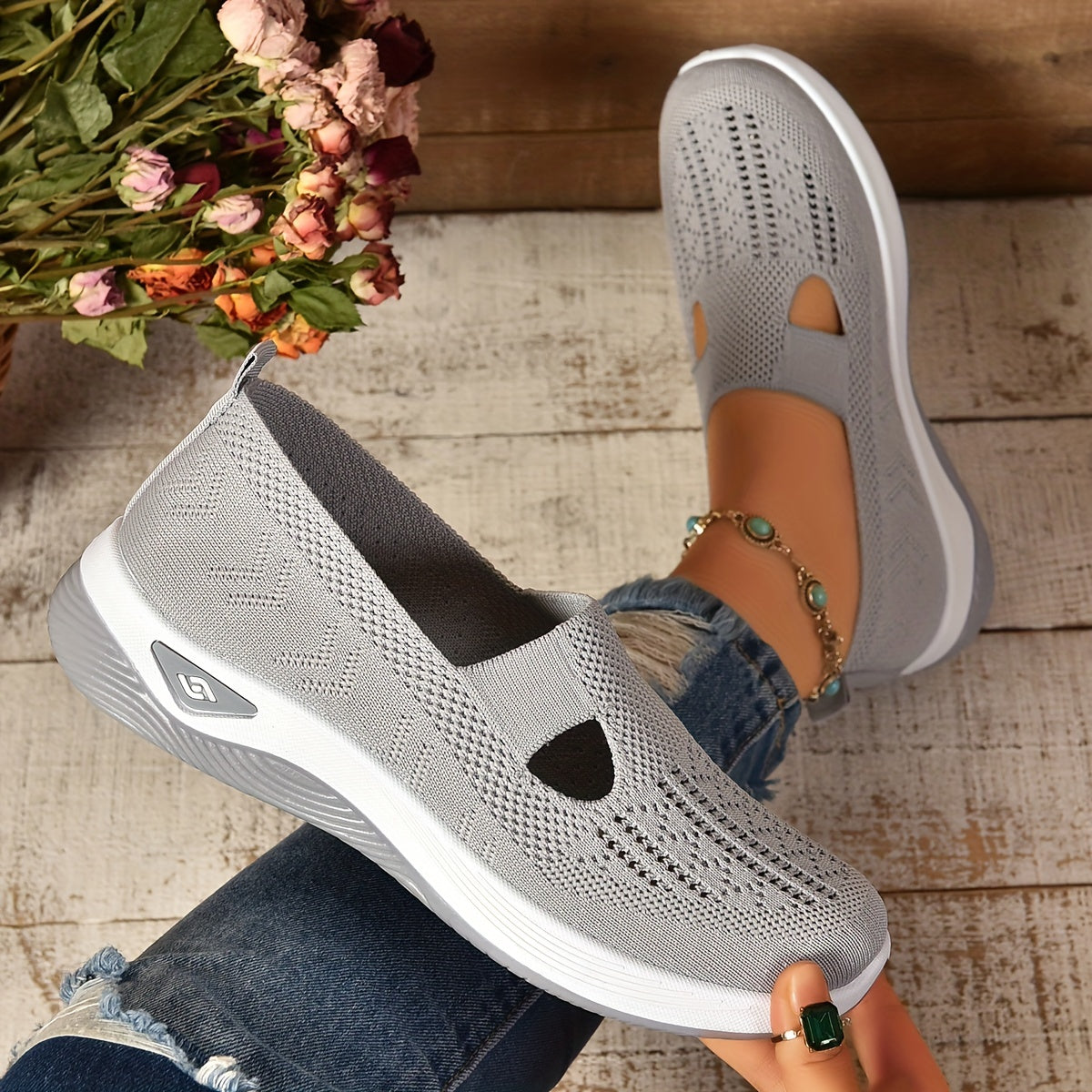 ESME | SUPPORTIVE SLIP-ON SHOES