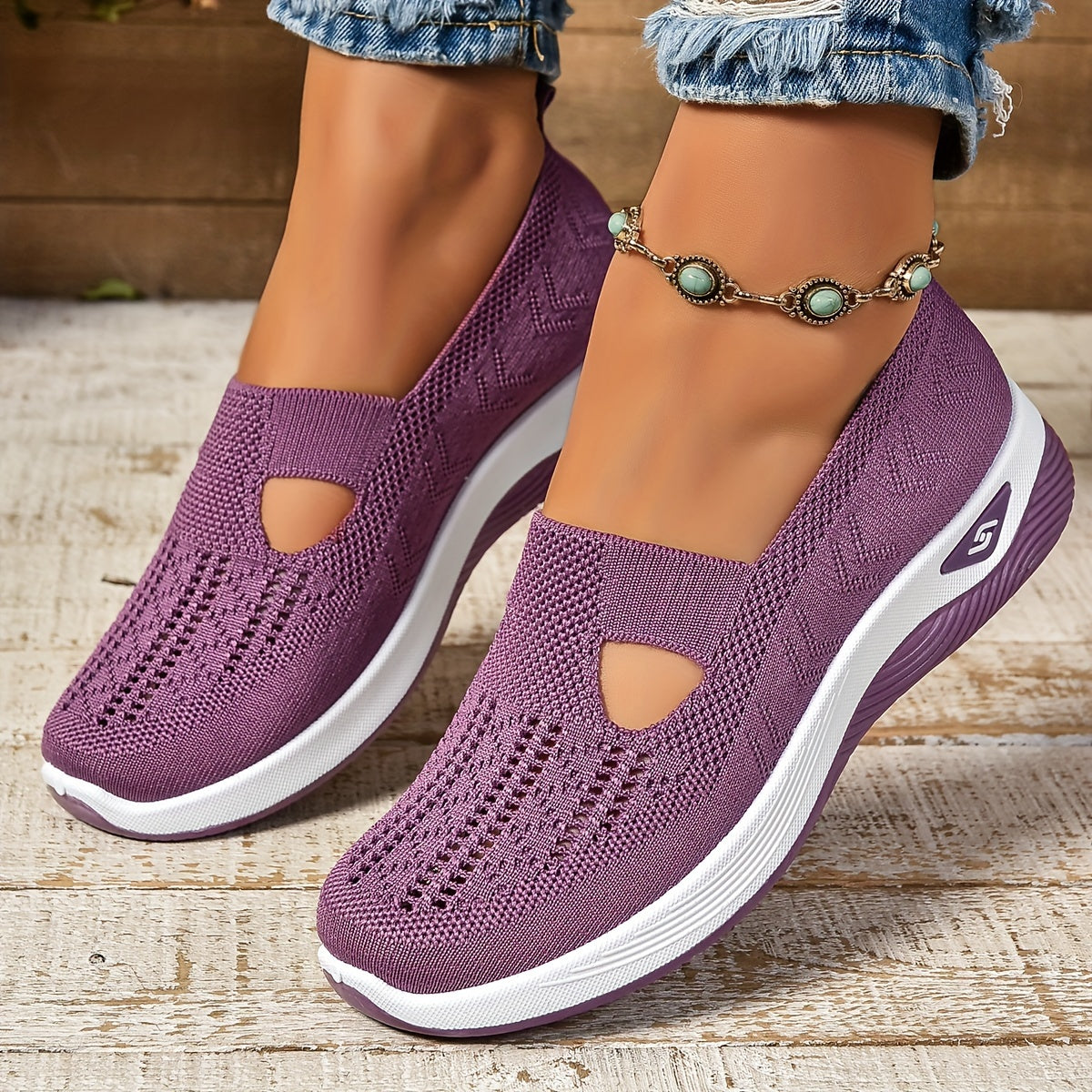 ESME | SUPPORTIVE SLIP-ON SHOES