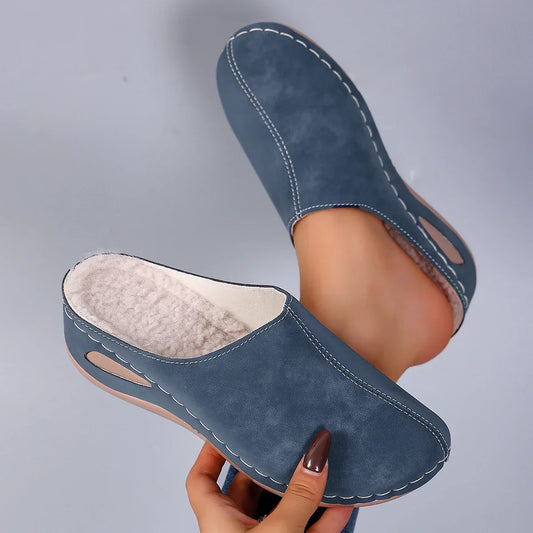 AINSLEY | ORTHOPAEDIC FLEECE SLIPPERS