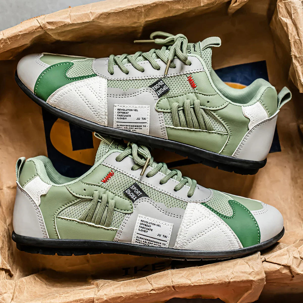 LEO | COMFORTABLE LACE-UP SNEAKERS