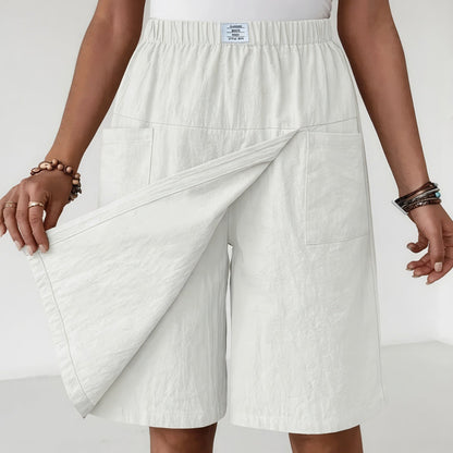 LUCIE | ELASTIC WAIST SKORT WITH ACTIVE-STYLE POCKETS