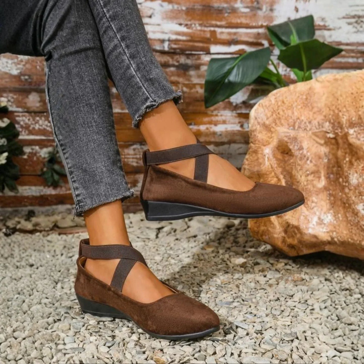 MIA | CLOSED WEDGE BALLERINA SHOES