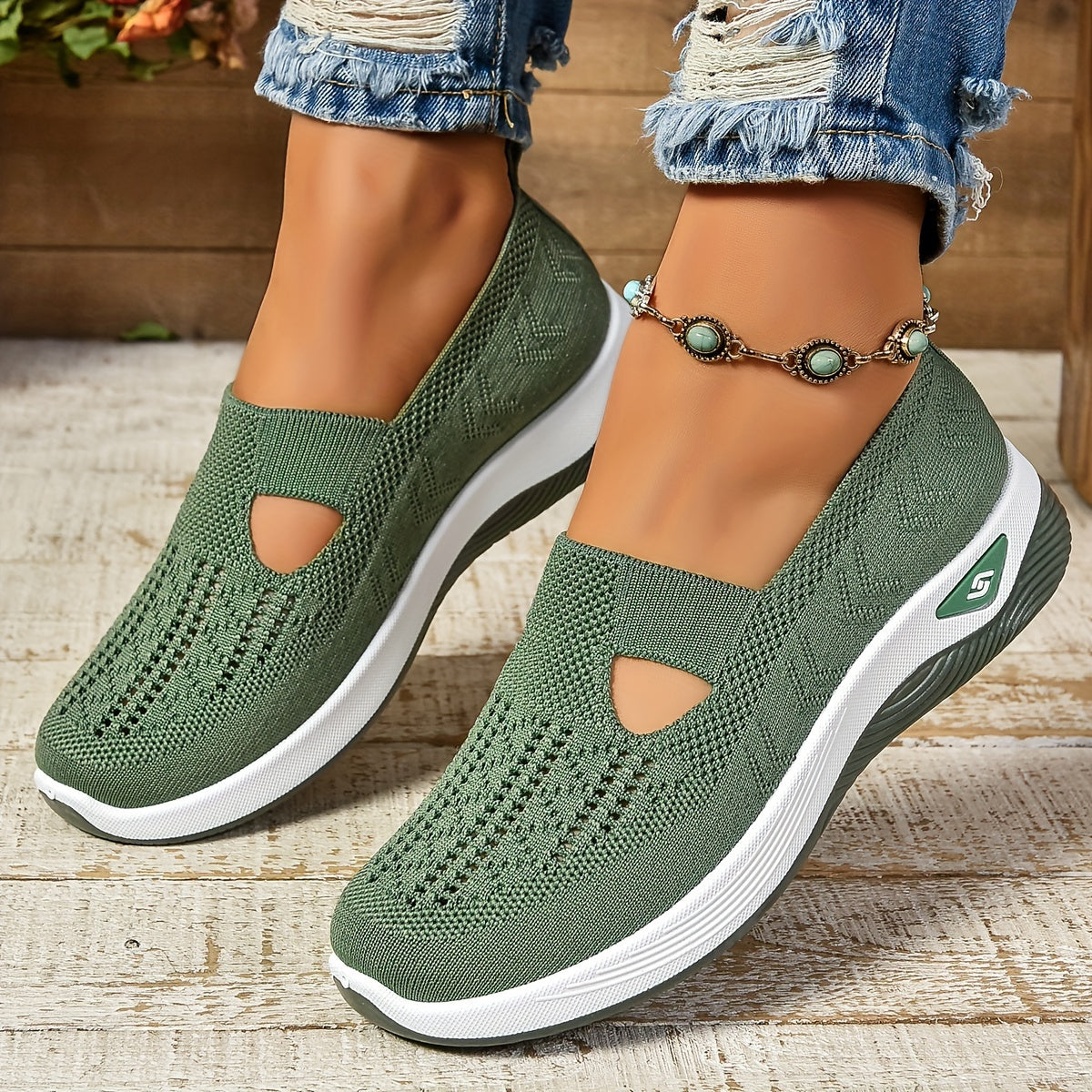 ESME | SUPPORTIVE SLIP-ON SHOES