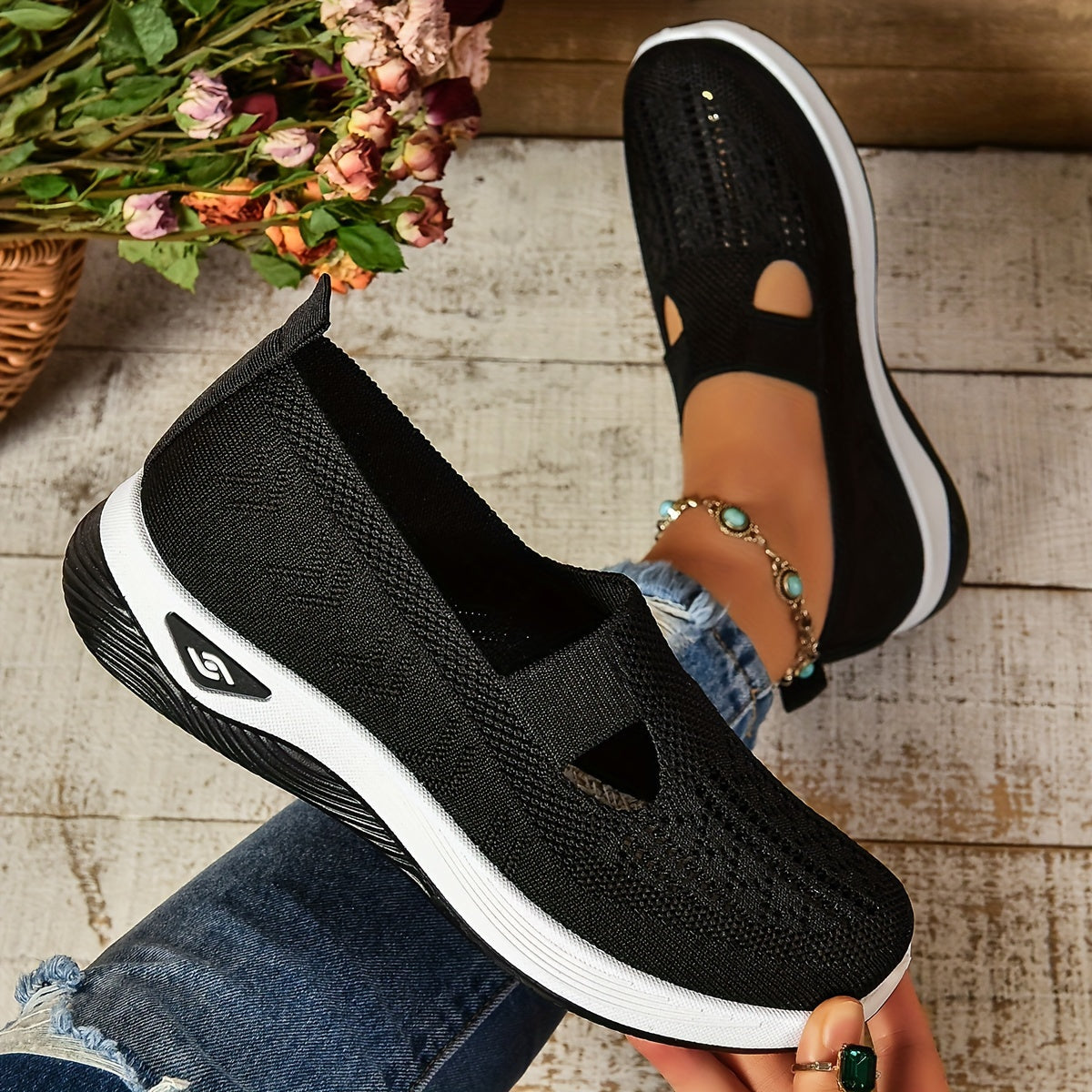 ESME | SUPPORTIVE SLIP-ON SHOES