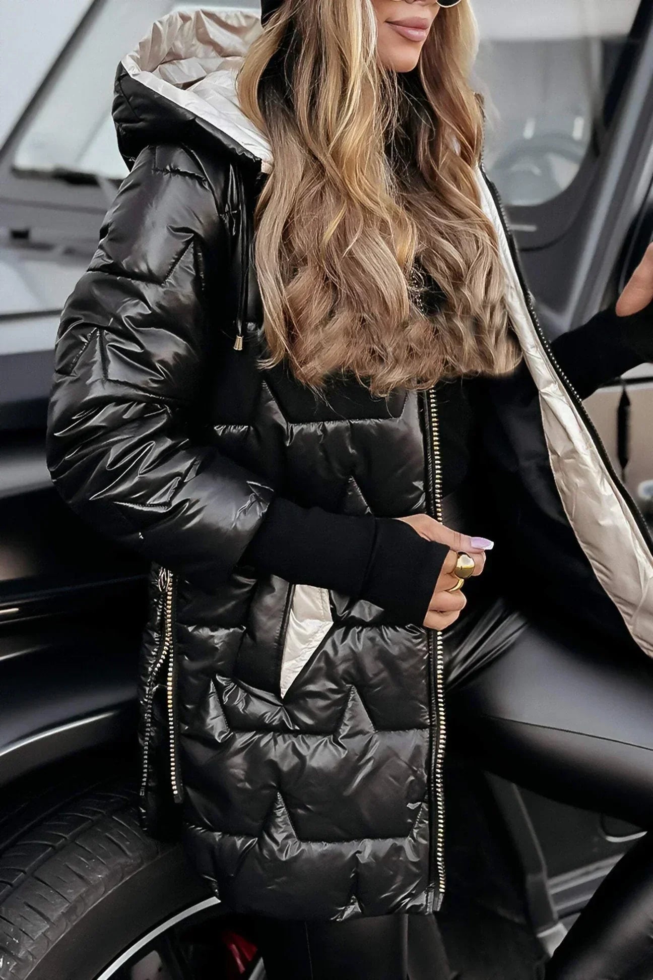 KHLOE | LONG PUFFER COAT WITH COZY OVERSIZED HOOD