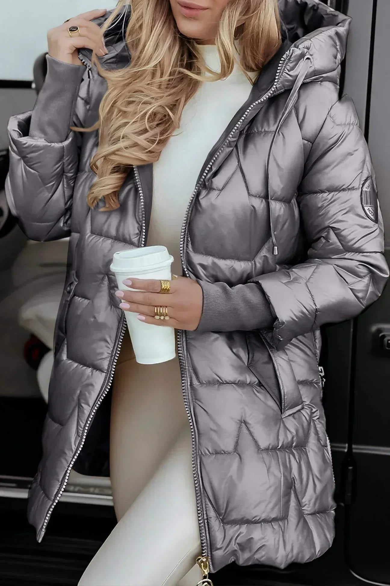 KHLOE | LONG PUFFER COAT WITH COZY OVERSIZED HOOD